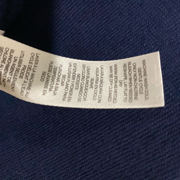 Chico’s size 1 women’s navy sweater - Picture 4 of 5